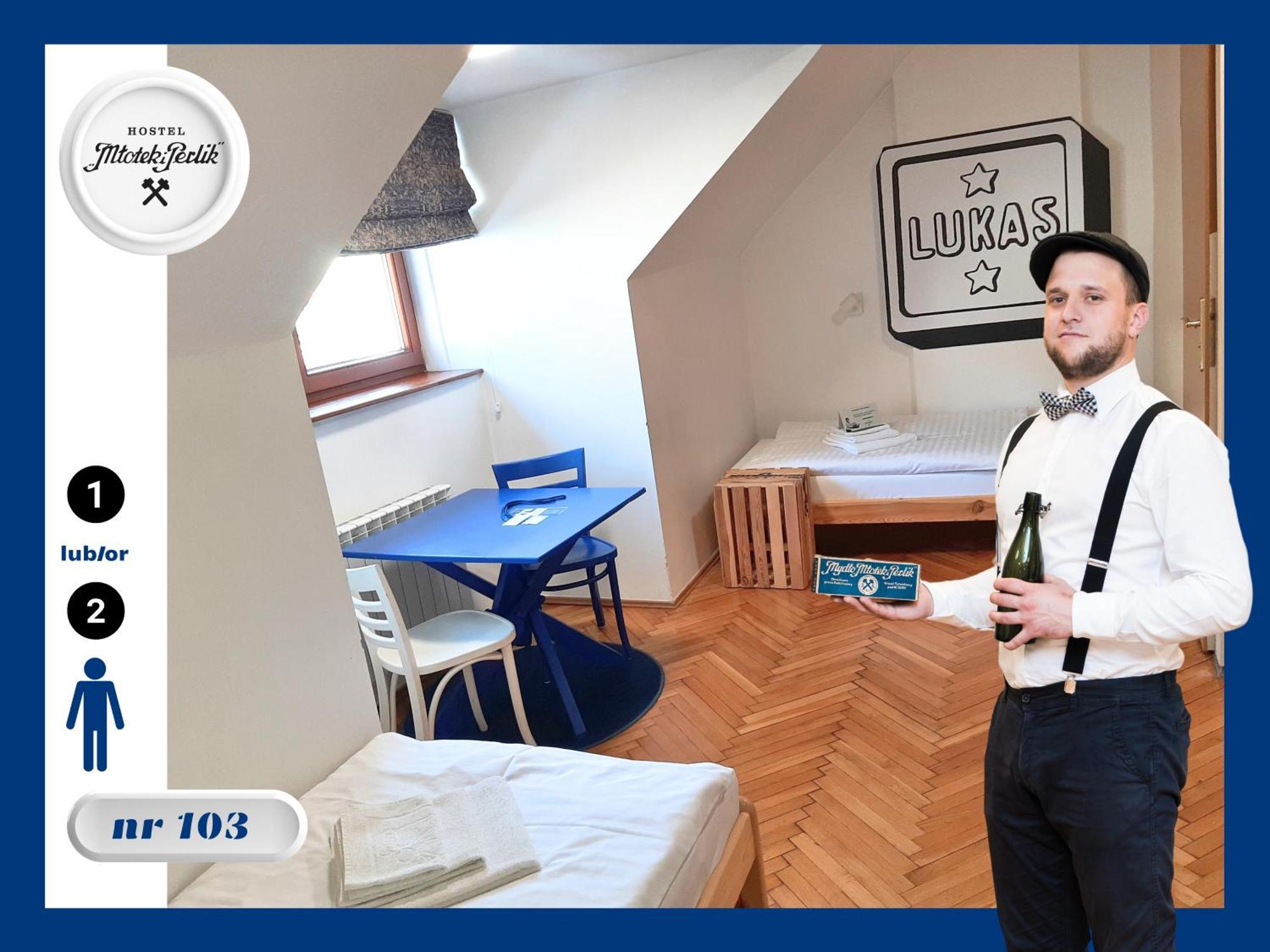 Hostel Mlotek I Perlik Tarnowskie Góry Exterior foto